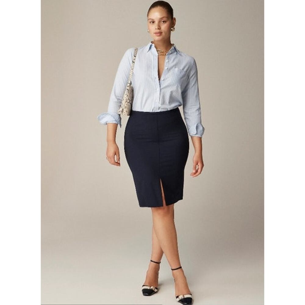 NWOT J. Crew Pencil Knee-Length Skirt Italian Bi-Stretch Wool Black 8 *Flaw